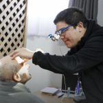 Operativo médico-social beneficia a más de 200 personas afectadas por incendios en Chile